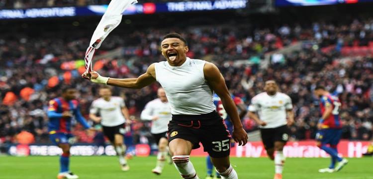 بالفيديو.. مانشستر يونايتد بطلا لكأس الاتحاد على حساب بالاس ويعادل رقم أرسنال